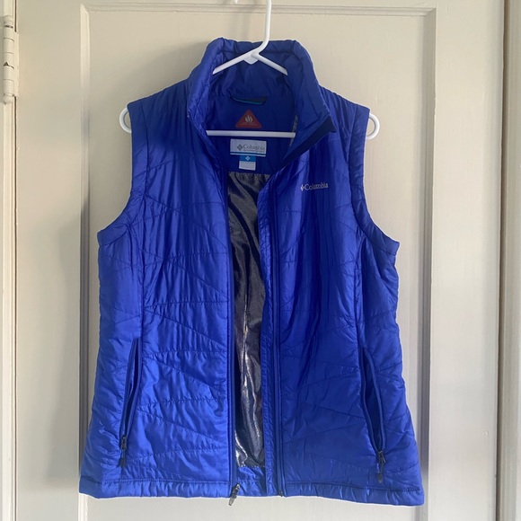 Columbia Jackets & Blazers - Columbia Women’s Purple Fitted Vest Size Large